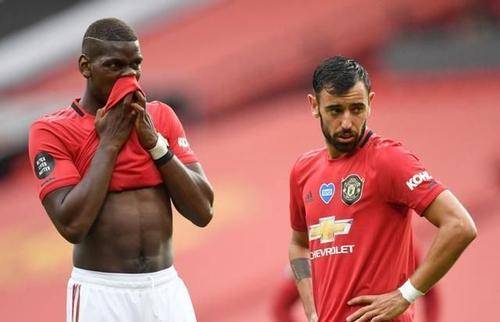 曼联后防天团失误,客场两球落后遭富勒姆逆转绝杀